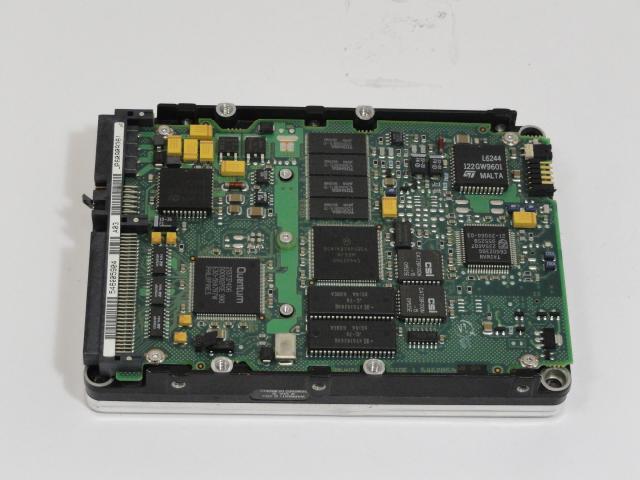 MC6131_XP32150W_Quantum 2Gb SCSI 68 Pin 7200rpm 3.5in HDD - Image2