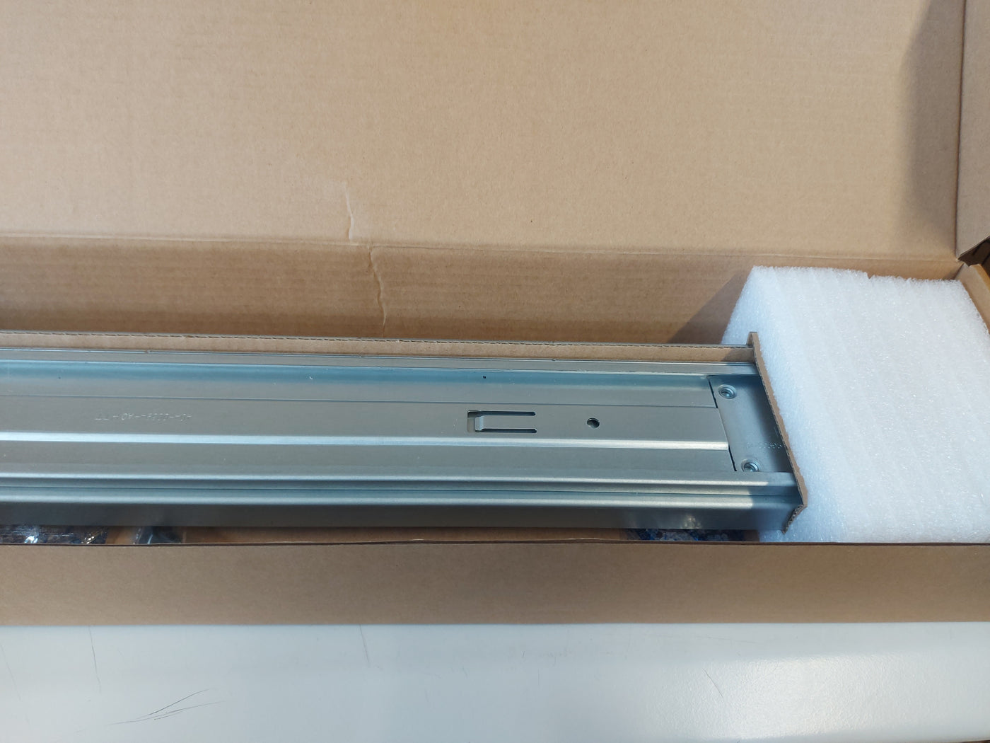 Netapp 113-00232+A0 4-Post Rail Kit ( X-02659-00-C ) NEW · PC User