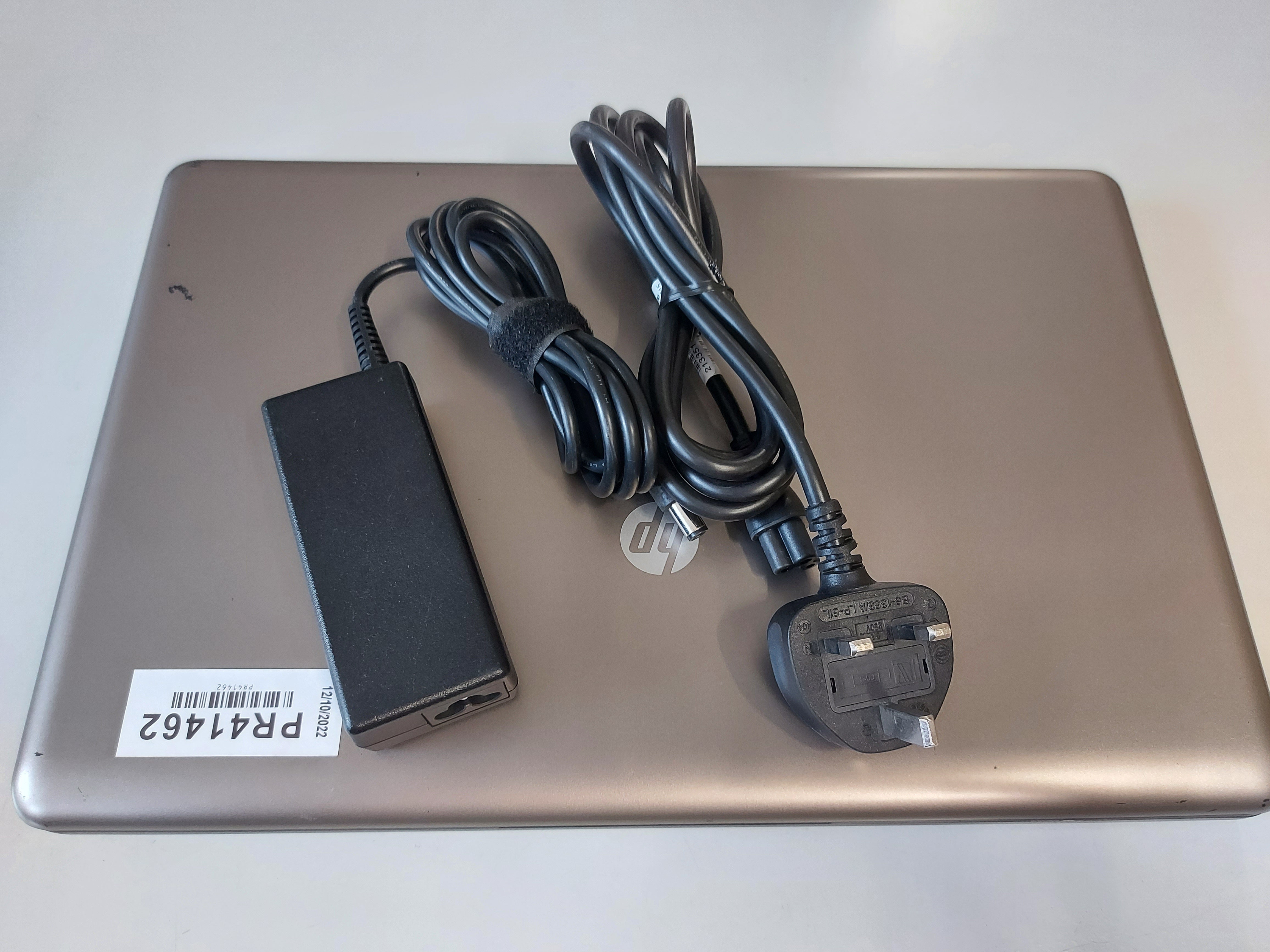 HP 630 500GB HDD 4GB RAM B960 2200MHz DVDRW Windows 7 Home Premium 15.6" Laptop ( A6E87EA#ABU ) USED