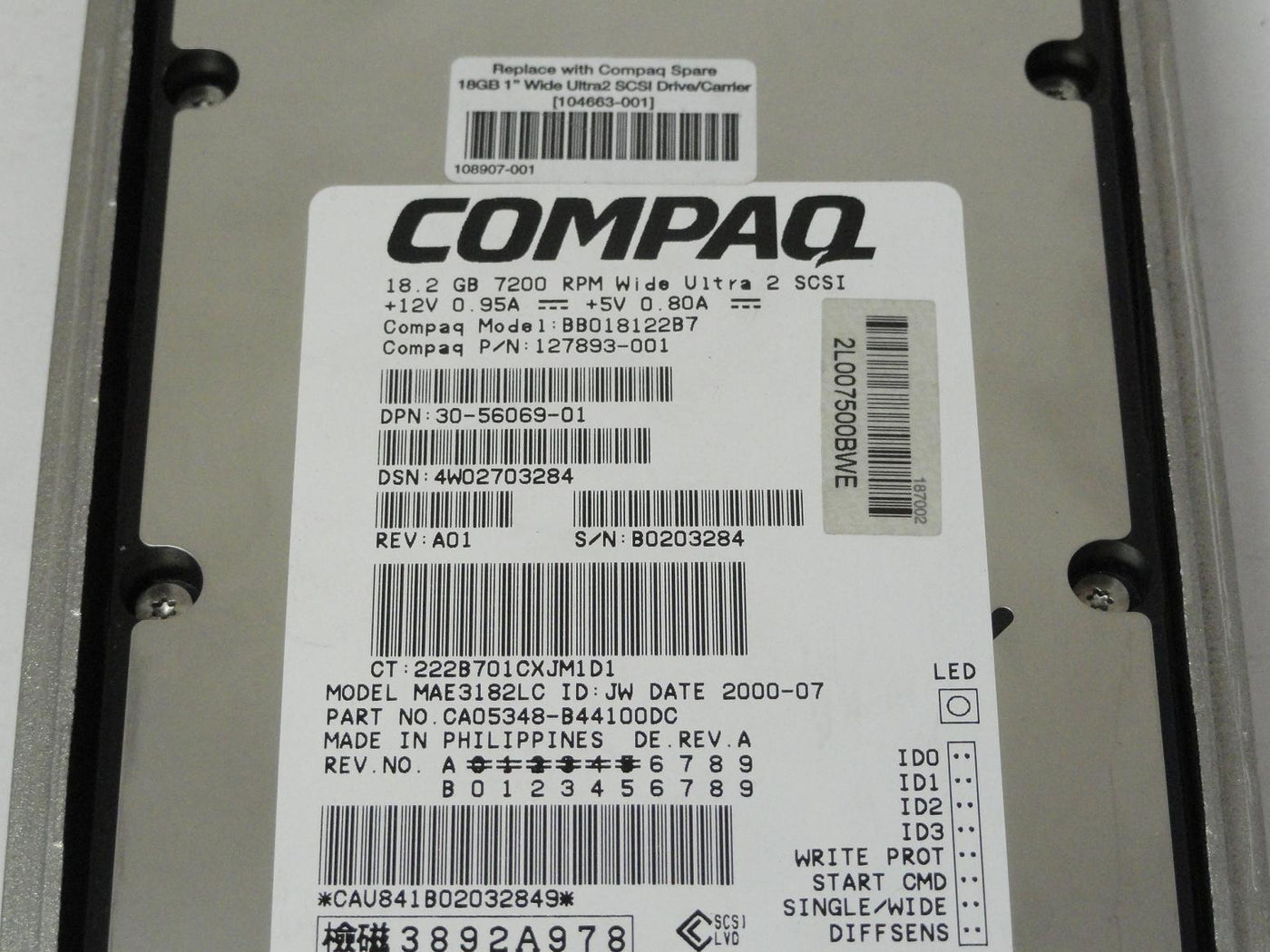 MC6572_CA05348-B44100DC_Fujitsu Compaq 18.2GB SCSI 80 7200rpm 3.5in HDD - Image3