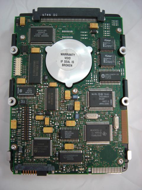 PR04372_9C6004-045_Sun Seagate 4Gb SCSI 80Pin 3.5in HDD W/Out Spud - Image2
