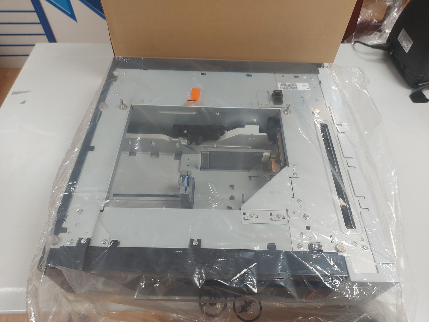 HP 500 sheet Feeder Tray for Colour Laserjet ( CC425A ) NOB