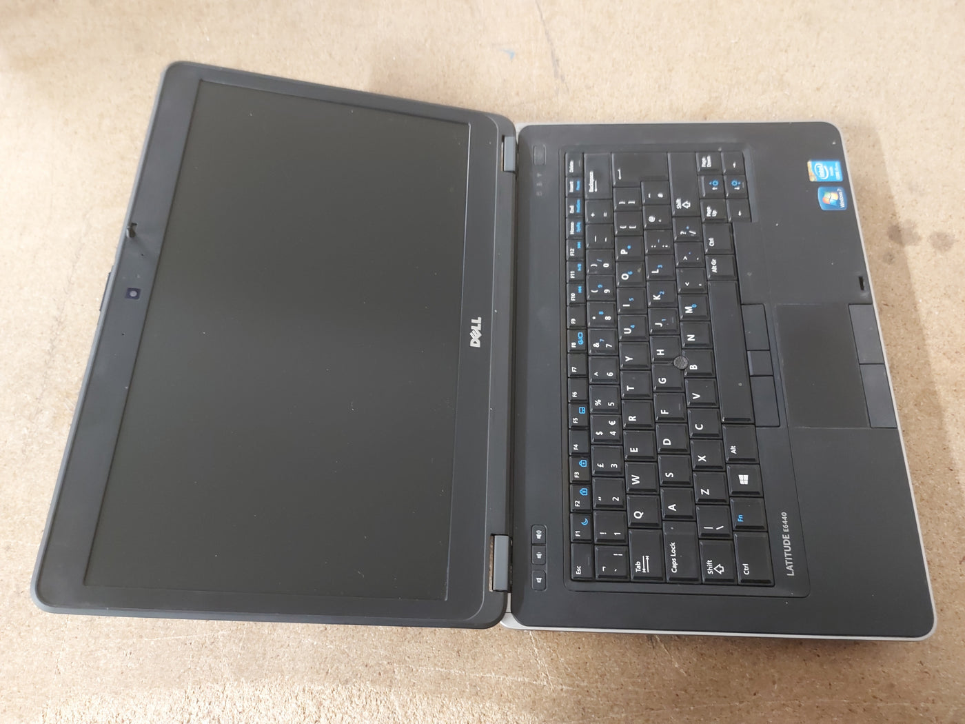Dell Latitude E6440 320GB HD 4GB RAM Core i5-4300M 14" Laptop ( P38G ) USED
