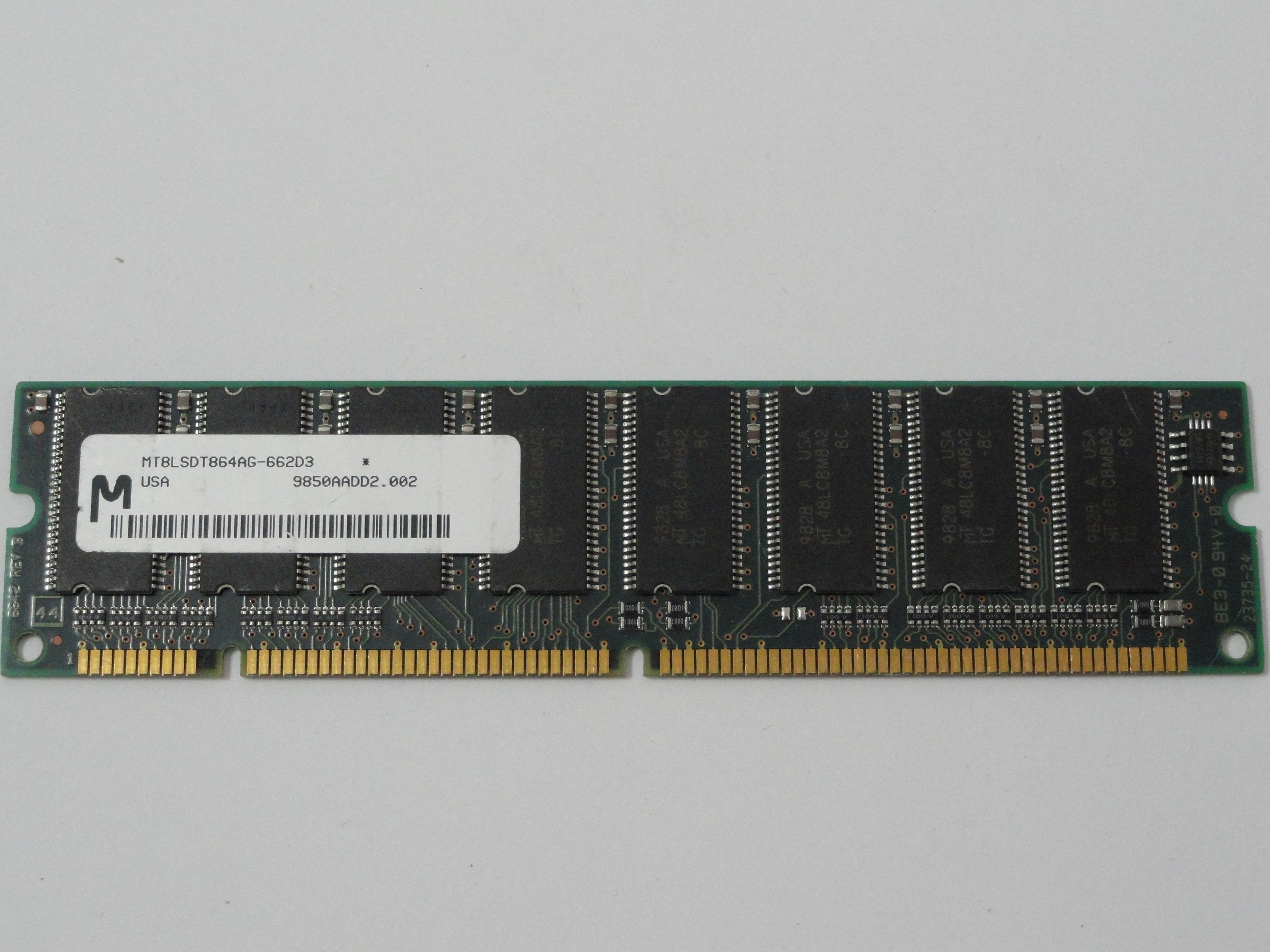 MC6595_MT8LSDT864AG-662D3_64MB 168 PIN SDRAM DIMM - Image2