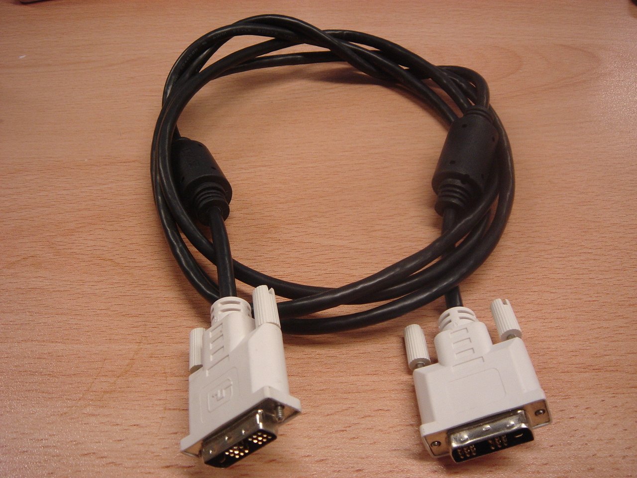 DV-106 - 2m DVI Male to DVI Male Cable - Refurbished