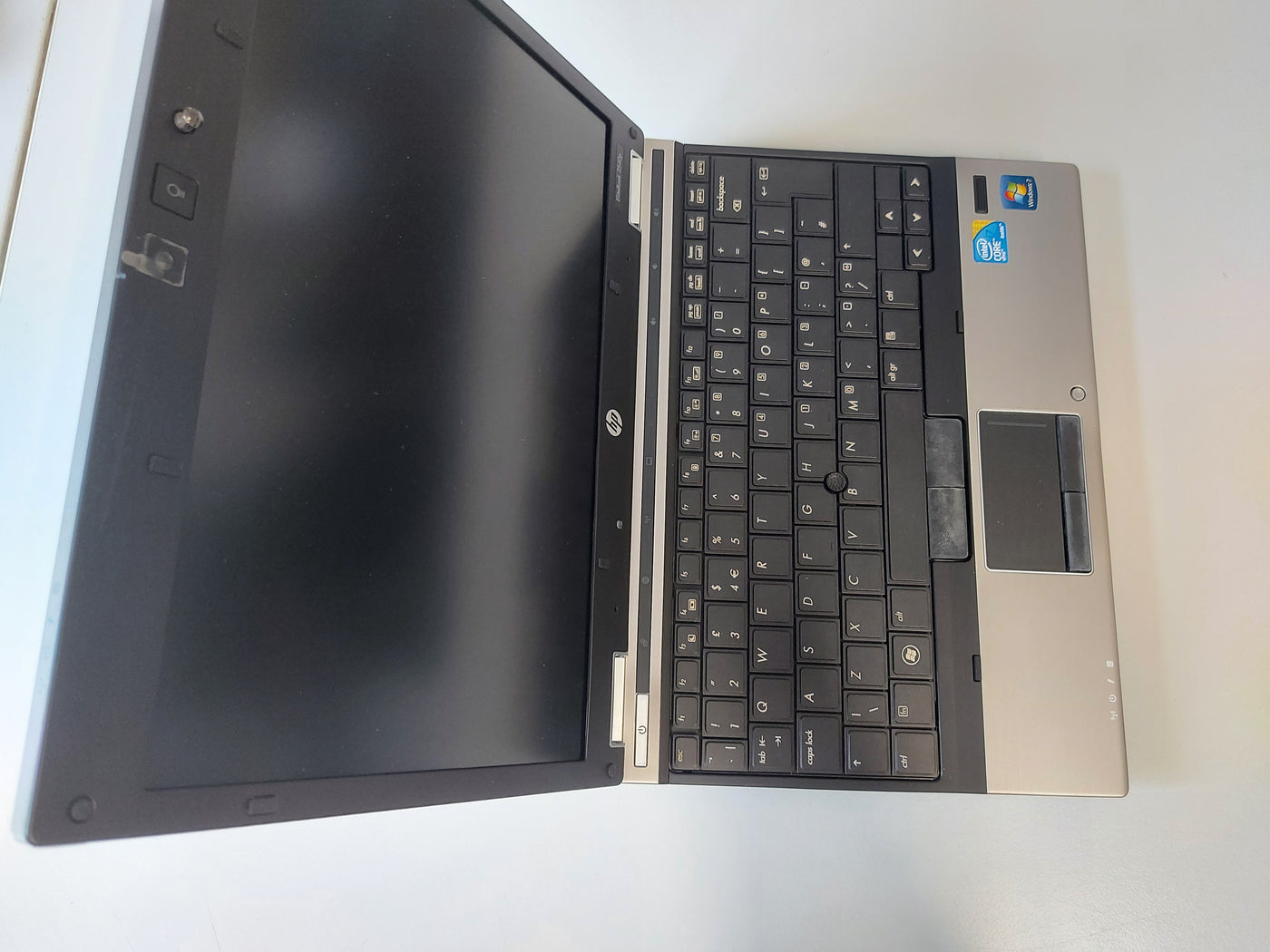 HP Elitebook 2540p 160GB Core i7-L640 2130MHz 2GB RAM 12.1" Laptop ( WP884AW#ABU ) USED