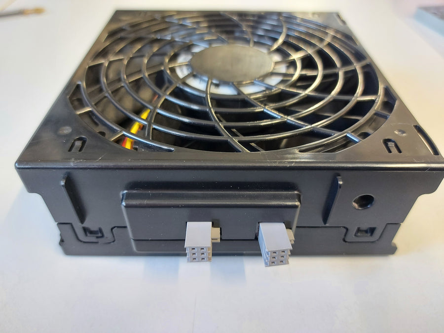 IBM 120mm Fan Assembly ( 74Y5220 ) REF