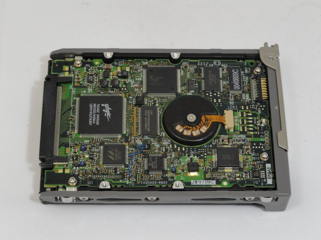 CA05348-B22300SU - Fujitsu SCA 80 Pin 9.1GB 3.5" HDD - Refurbished
