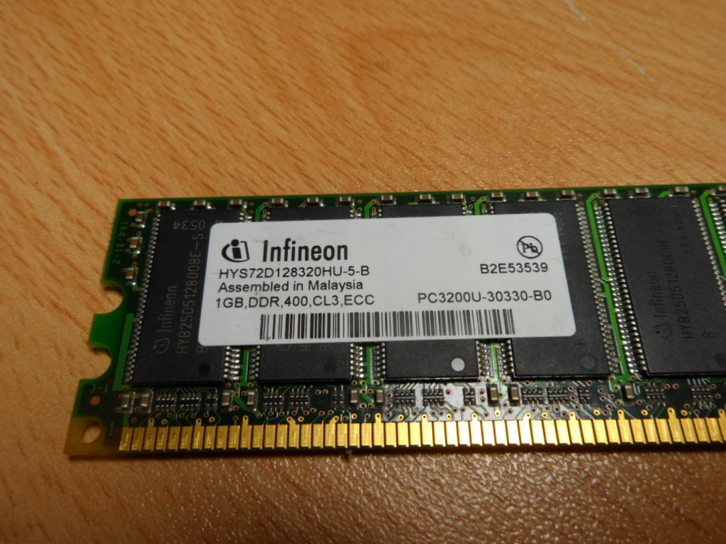 MC6379_370-7944-01_1GB DDR400/PC3200 ESS DIMM unbuffered - Image2