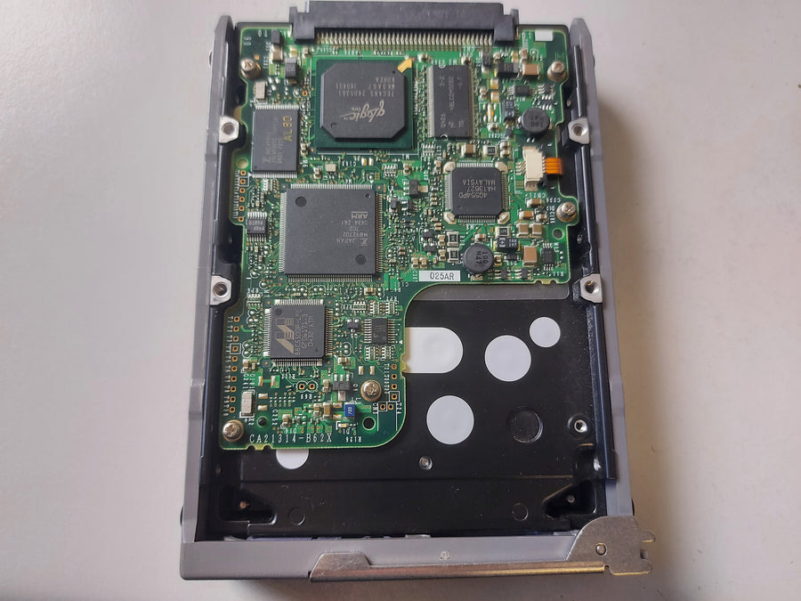 Fujitsu Sun 36GB 10Krpm Ultra-320 SCSI 80Pin 3.5" HDD in Caddy ( CA06200-B10400VU MAP3367NC 3900156-03 5405462-01 ) USED