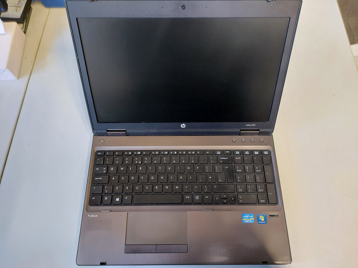HP Probook 6750p 320GB HDD DVDRW 8GB RAM i3-2370M 2.4GHz Laptop ( B6P78ET#ABU ) USED - SHORT CHARGE